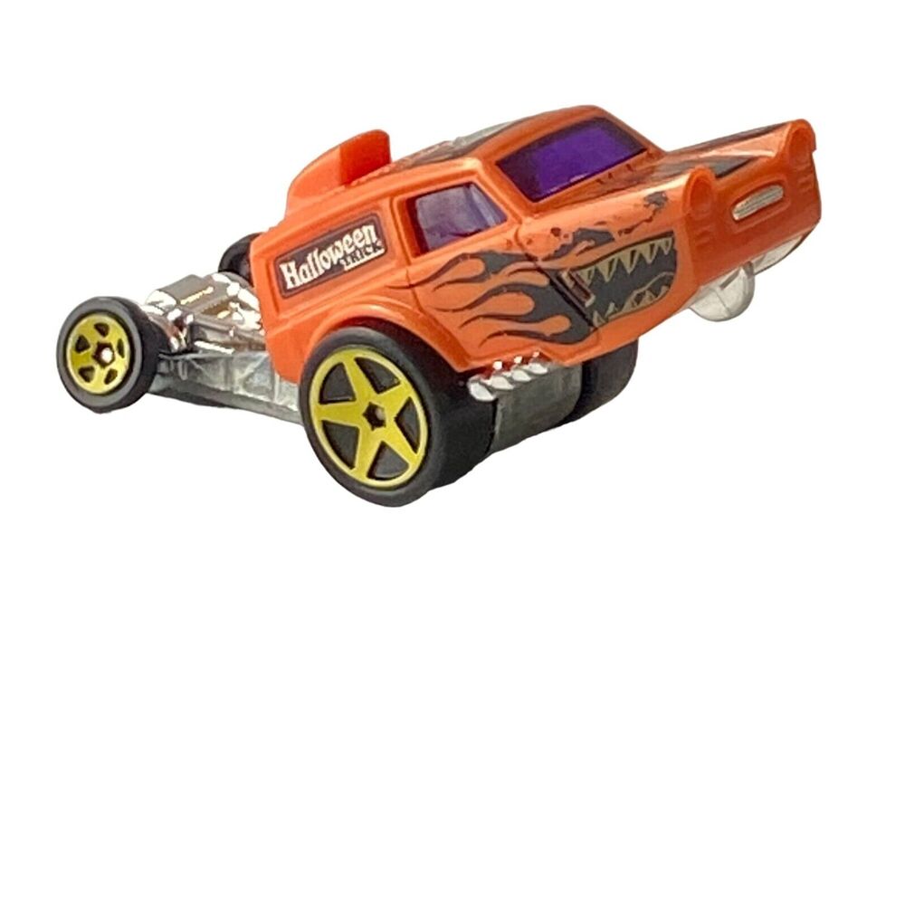 Hot Wheels Poppa Wheelie 1/5 Diecast Van 5/365 Holiday Racers 2013 Halloween